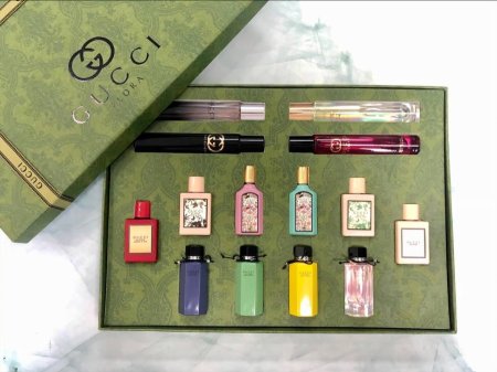 GUCCI 14 Piece PERFUME Gift Set