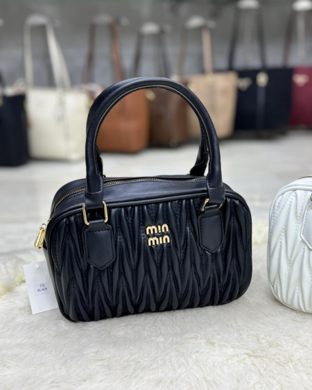 شنطة ميو ميو