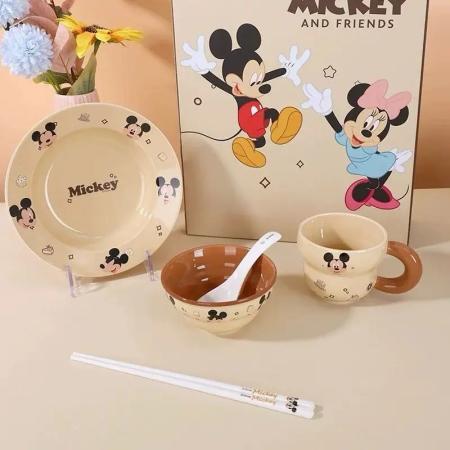 طقم ميكي ماوس