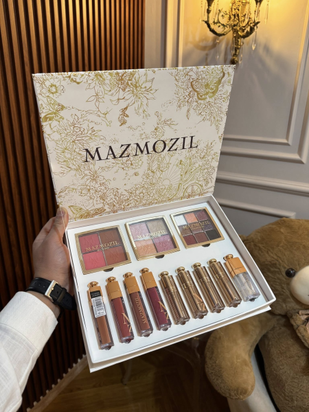 Mazmozil Makeup Products