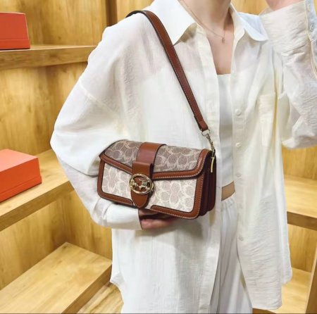 Coach Georgie Shoulder Bag